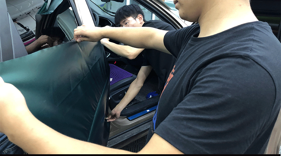 电光祖母绿_08.gif